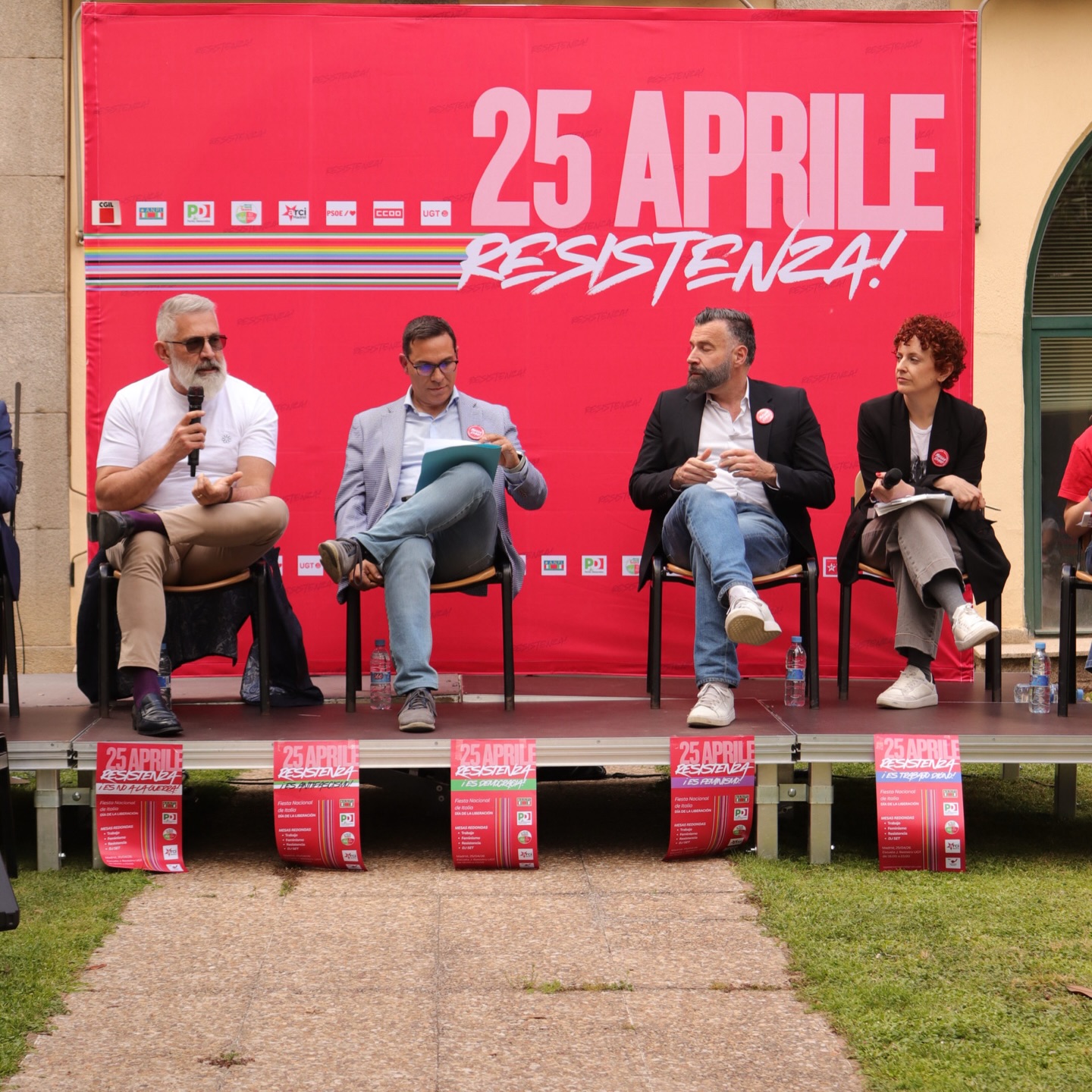 acto 25 abril italia