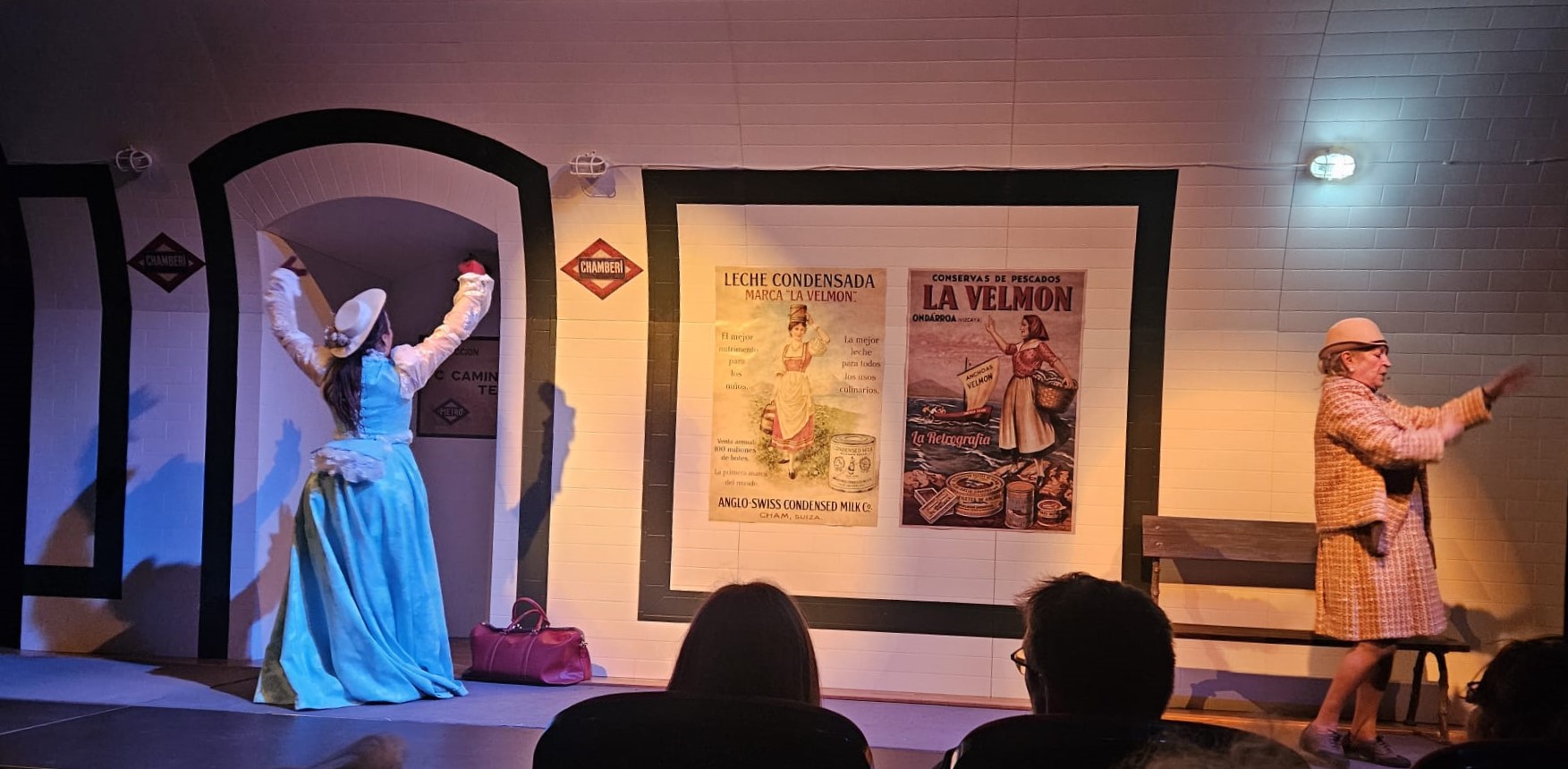 Salón de actos Escuela Juiián Besteiro